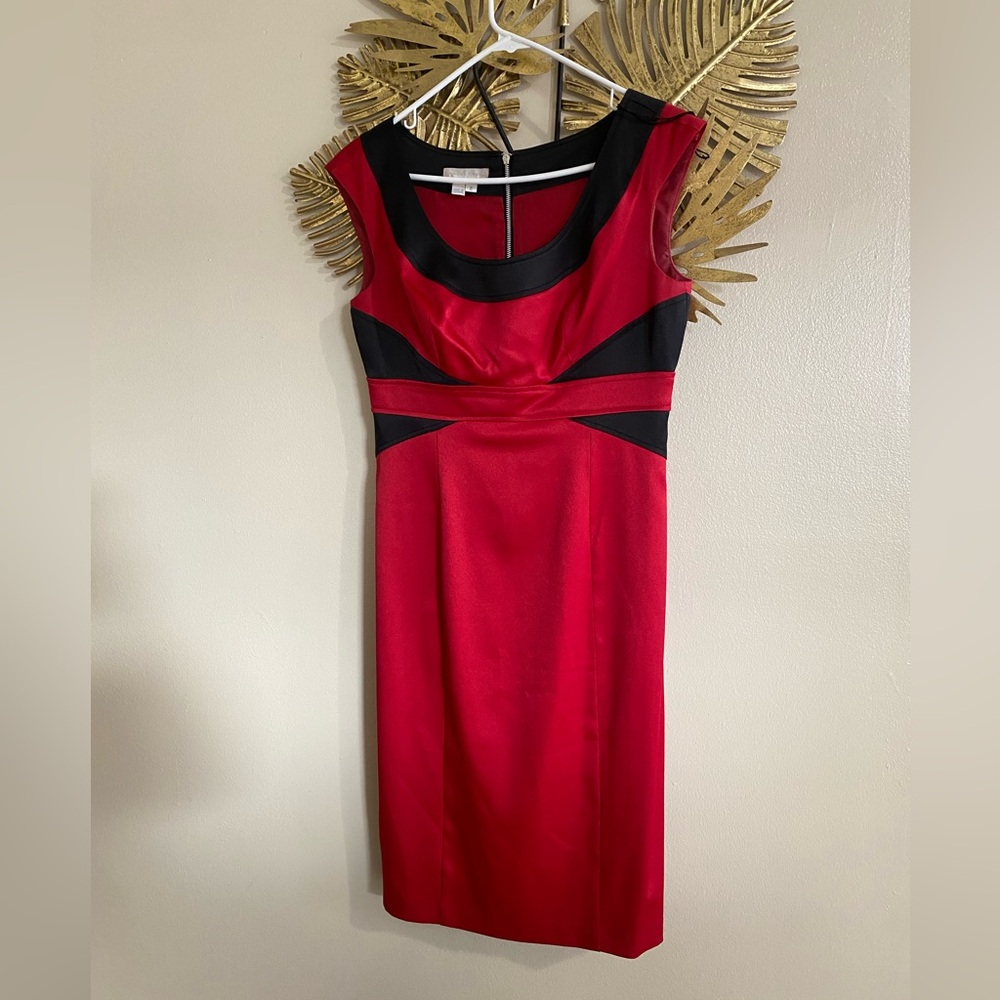 London Times Red and Black Midi Dress - Picture 1 of 3